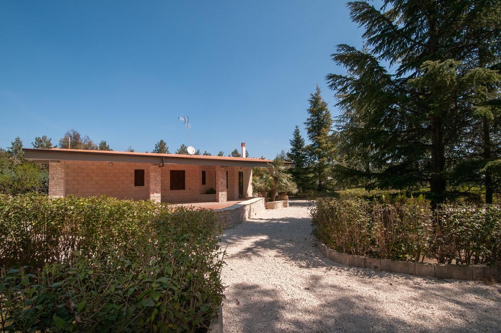 Chez-Antoinette Villa Castel Del Monte  Ruang foto